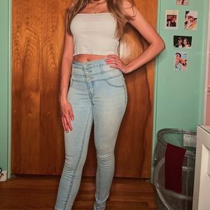 High waisted light wash jeggings